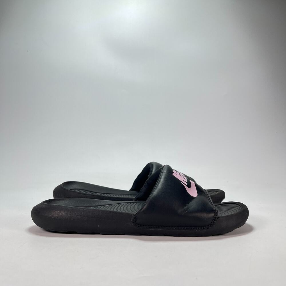 Nike Victori One Slides Black Pink Shower Sandals CN9677-002 Women’s Size 9